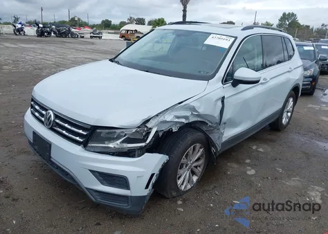2018 Volkswagen Tiguan 2.0T Se/2.0T Sel из США, поврежденный, VIN 3VV3B7AX0JM051946
